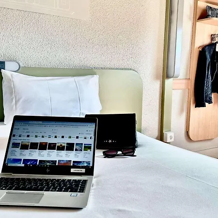 Ibis Budget Madrid Alcorcon Mostoles Exterior photo